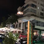 Apartamento Your By The Sea Vlorë