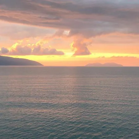 Your By The Sea Apartament *